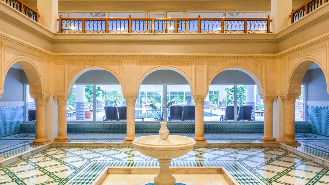 TUI Blue Oceana Suites